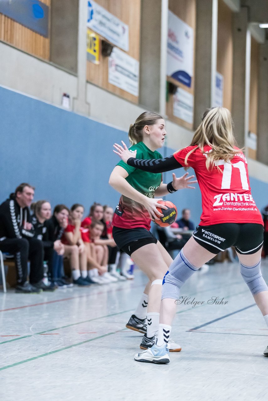 Bild 28 - F HSG Kremperheide/Muensterdorf - TSV SR Schuelp : Ergebnis: 19:14